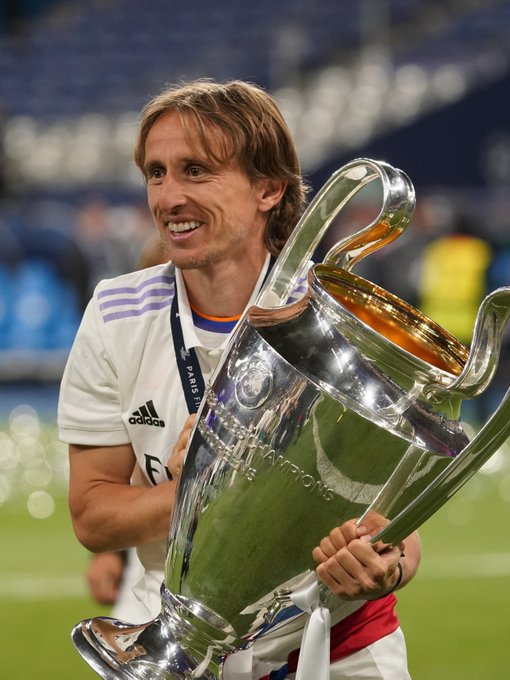 足球国足将派出强阵出战下一场赛事