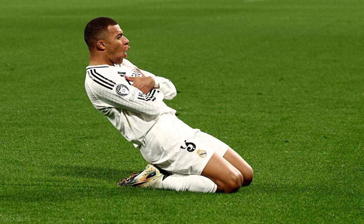 米兰预备队4胜6平4负积18分暂列意甲第13位