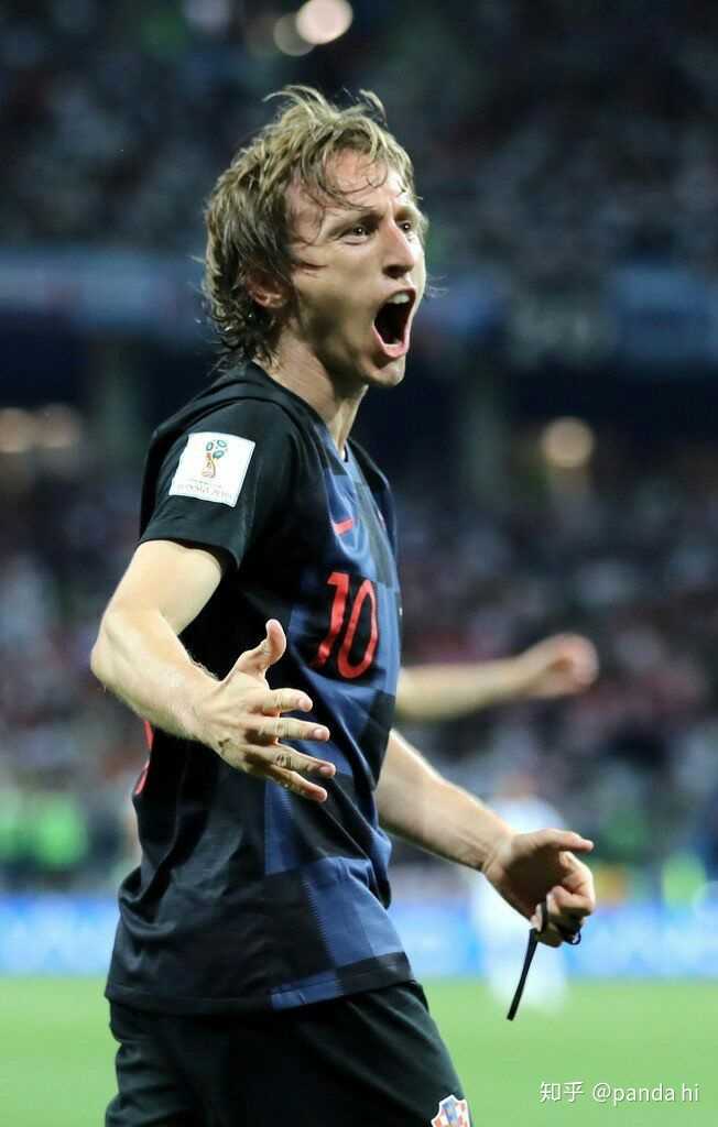 记者：泰山以次顶薪续约瓦科，有海滨城市球队报价但球员无意