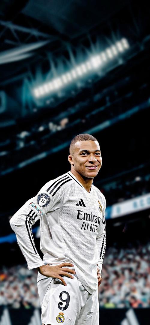 英超战报：曼联客场战胜埃弗顿,