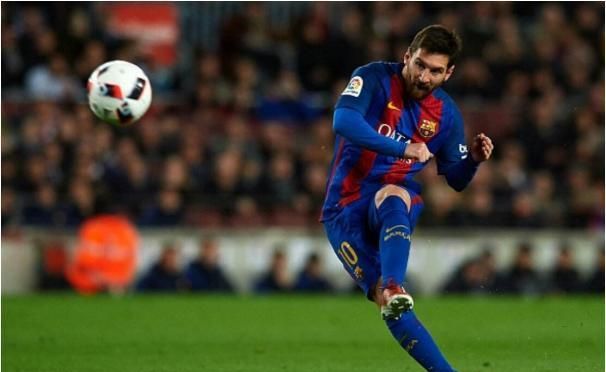 卫报：前加拿大女足教练因性侵球员被判监禁，出狱后没有被禁足