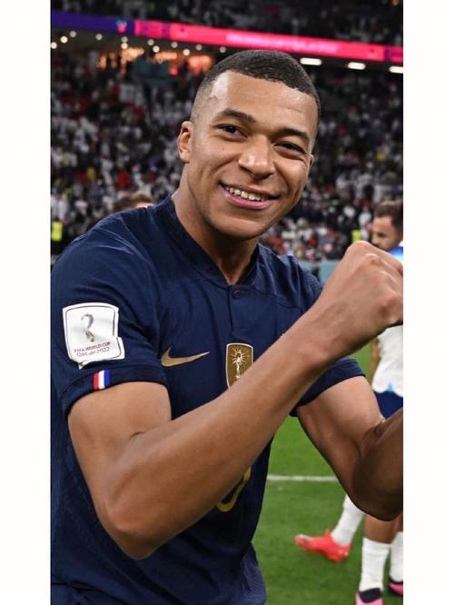 队报：里昂被迫签下森林门将特纳，并将其租借至美职联