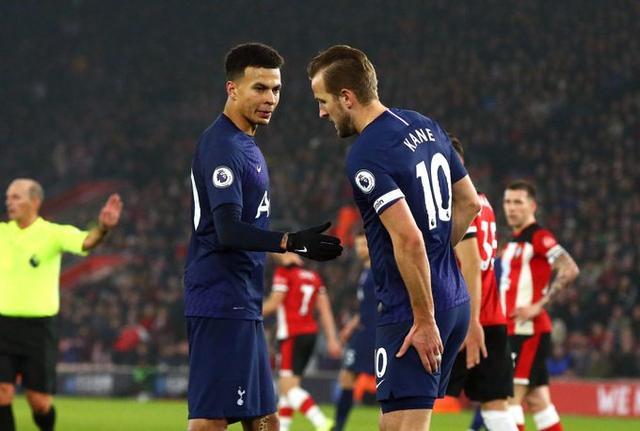 亚洲杯强队集体发力